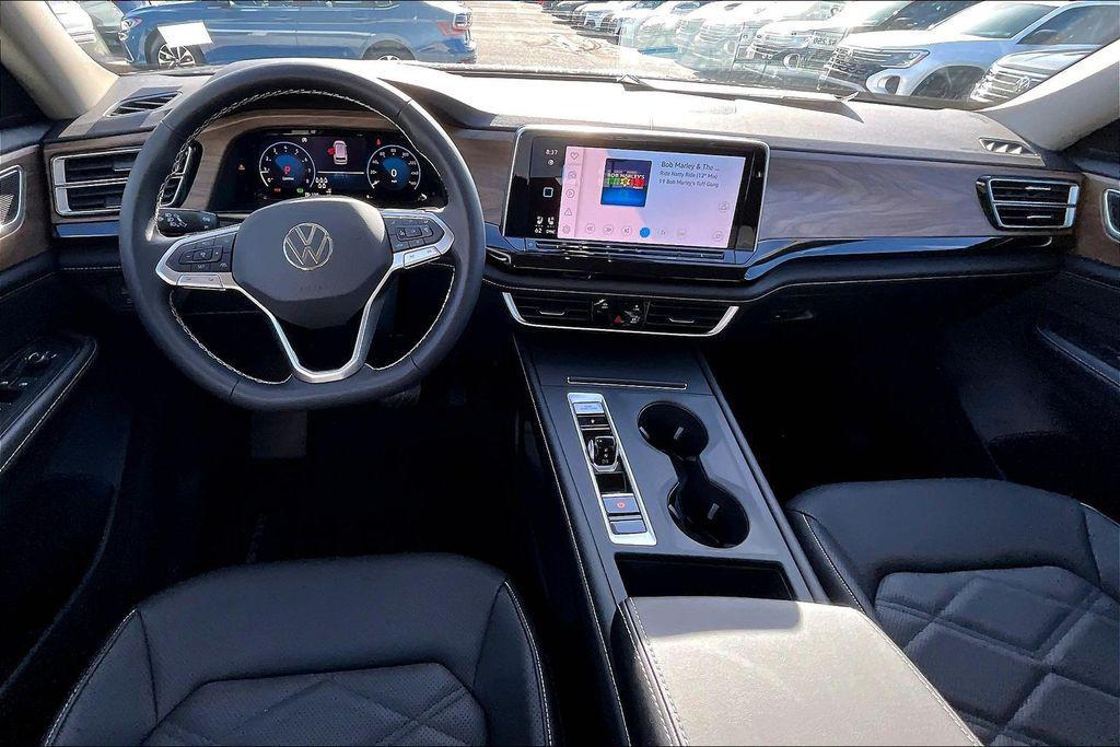 new 2026 Volkswagen Atlas car, priced at $40,670