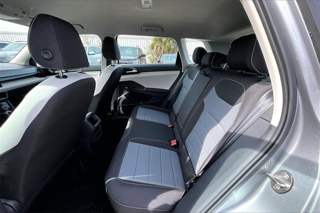 new 2026 Volkswagen Taos car, priced at $27,177