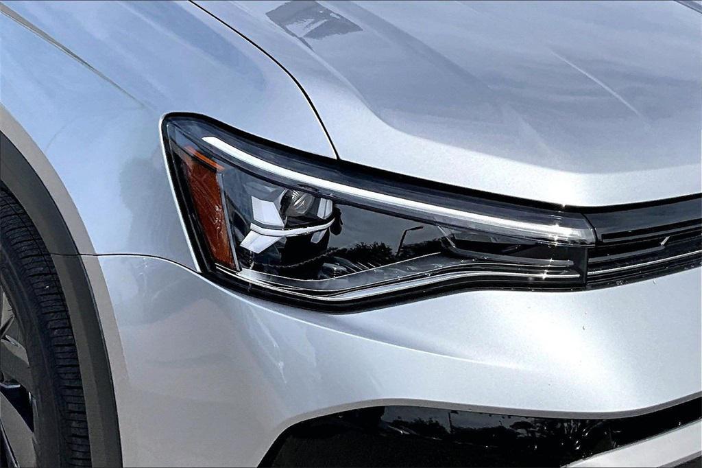 new 2026 Volkswagen Taos car, priced at $27,177