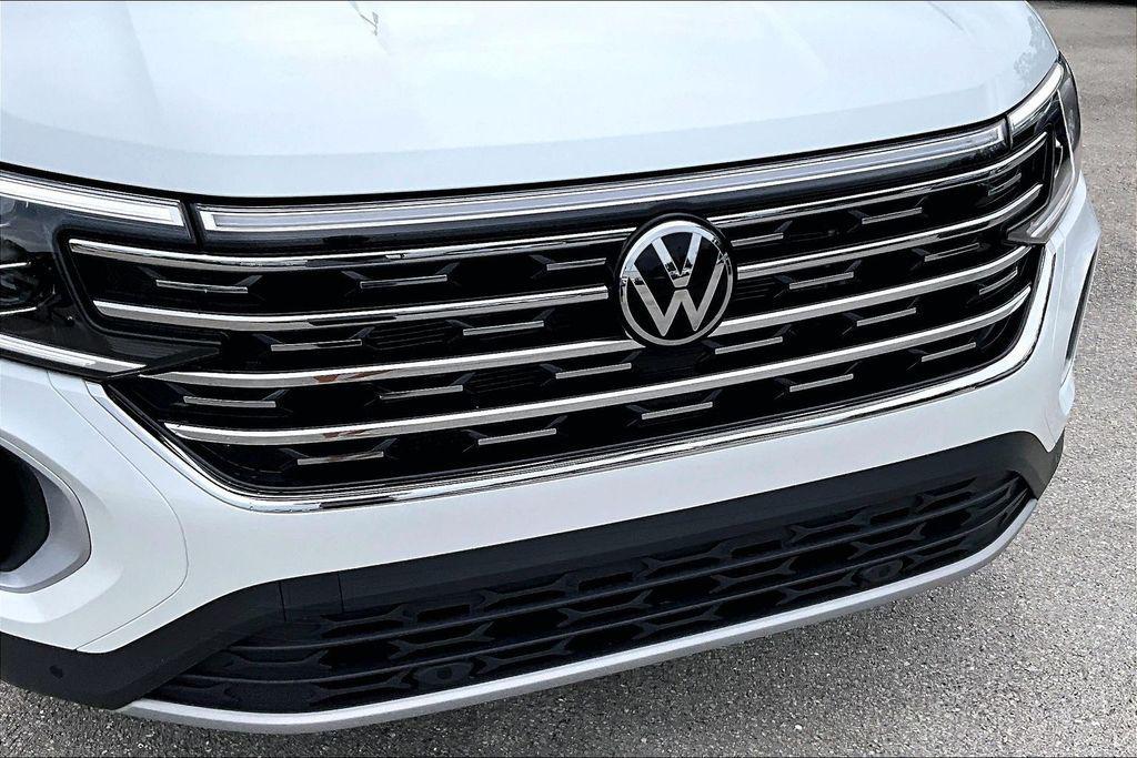 new 2026 Volkswagen Atlas car, priced at $49,491