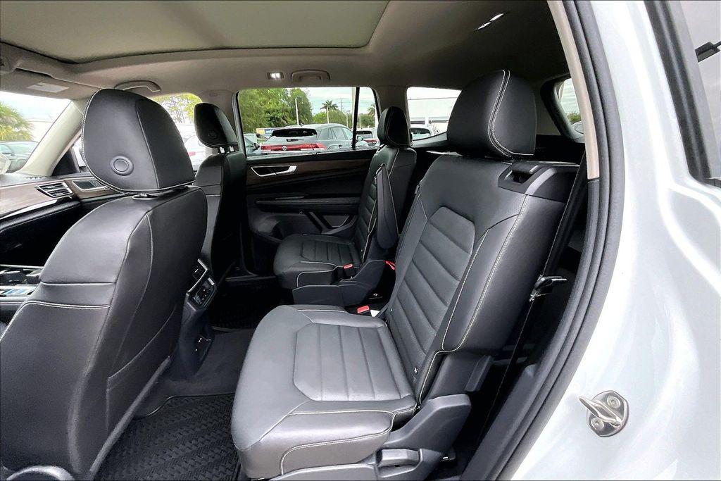new 2026 Volkswagen Atlas car, priced at $49,491