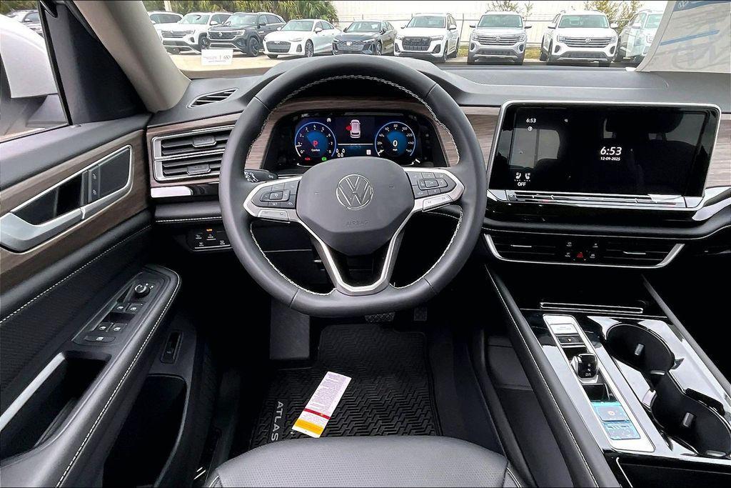 new 2026 Volkswagen Atlas car, priced at $49,491