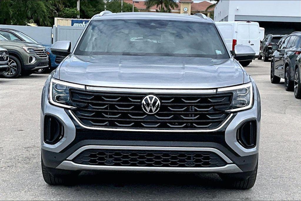 new 2026 Volkswagen Atlas Cross Sport car, priced at $43,815
