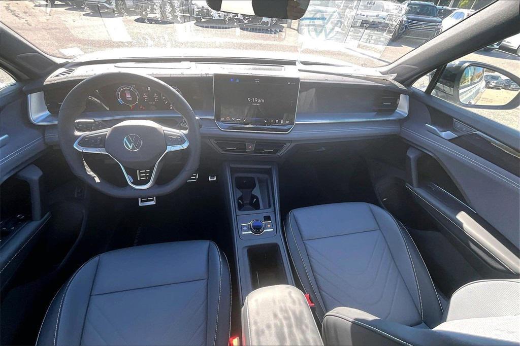 new 2026 Volkswagen Tiguan car, priced at $38,220