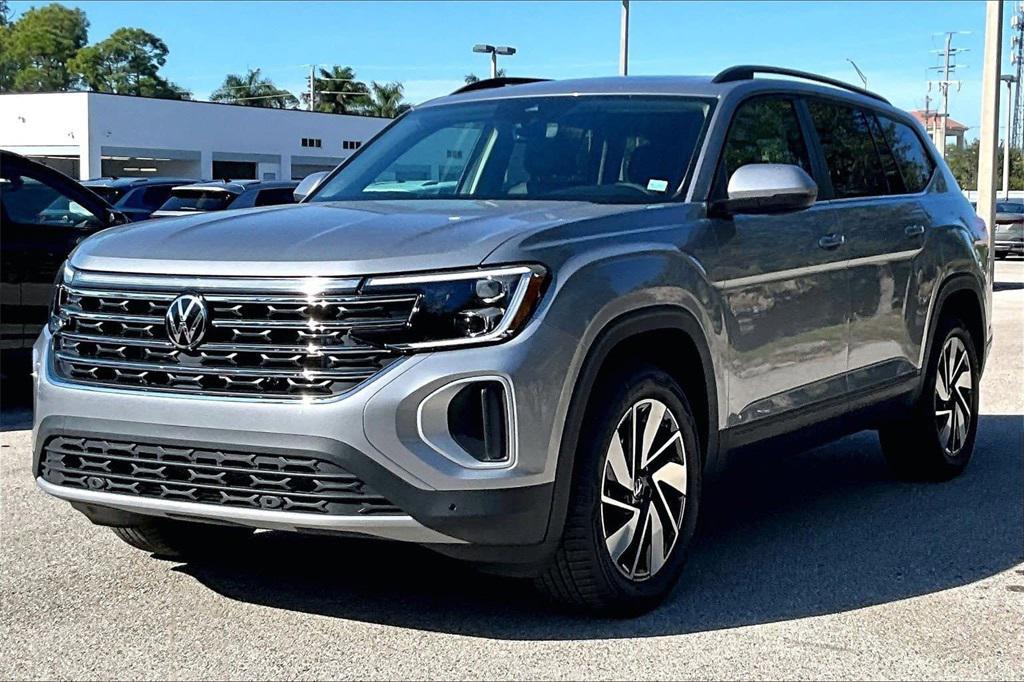 new 2026 Volkswagen Atlas car, priced at $42,602
