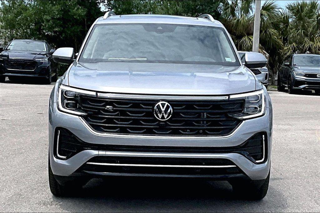 new 2026 Volkswagen Atlas car, priced at $51,801