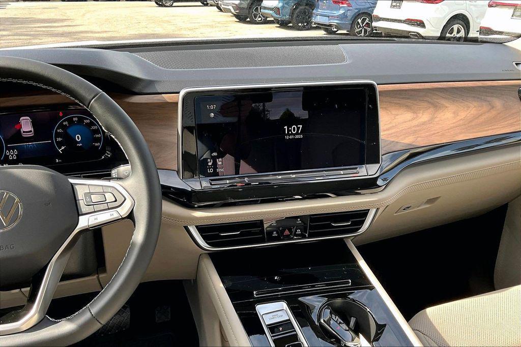 new 2026 Volkswagen Atlas car, priced at $43,971