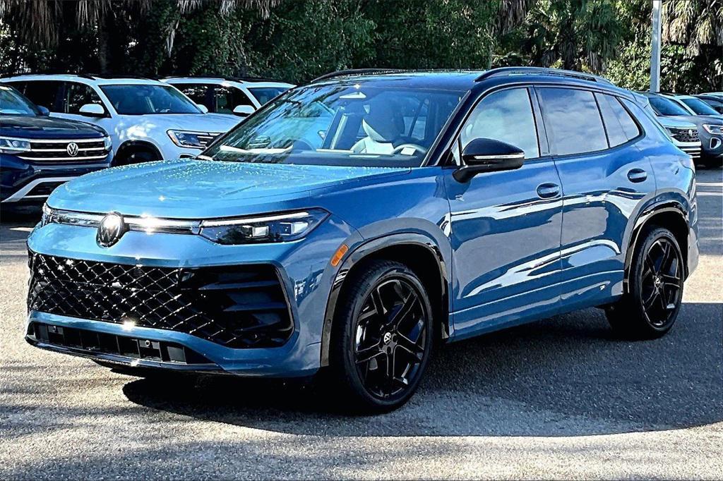 new 2026 Volkswagen Tiguan car, priced at $38,220