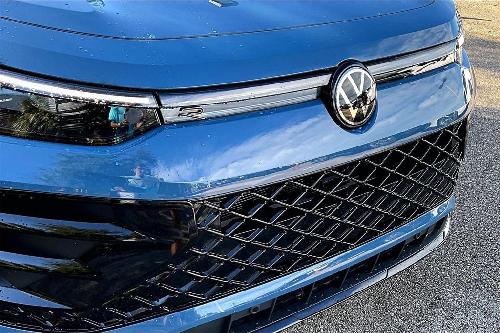 new 2026 Volkswagen Tiguan car, priced at $38,220