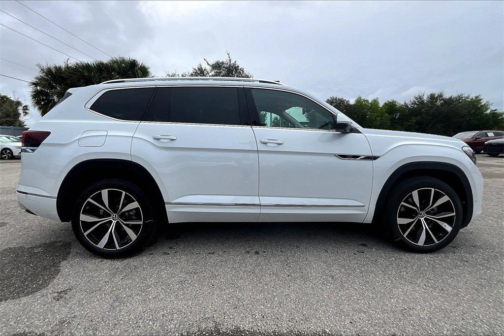 new 2026 Volkswagen Atlas car, priced at $52,971