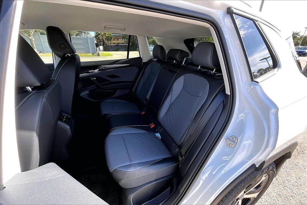 new 2026 Volkswagen Tiguan car, priced at $33,964