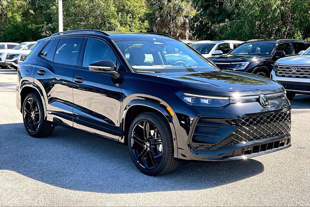 new 2026 Volkswagen Tiguan car, priced at $35,988