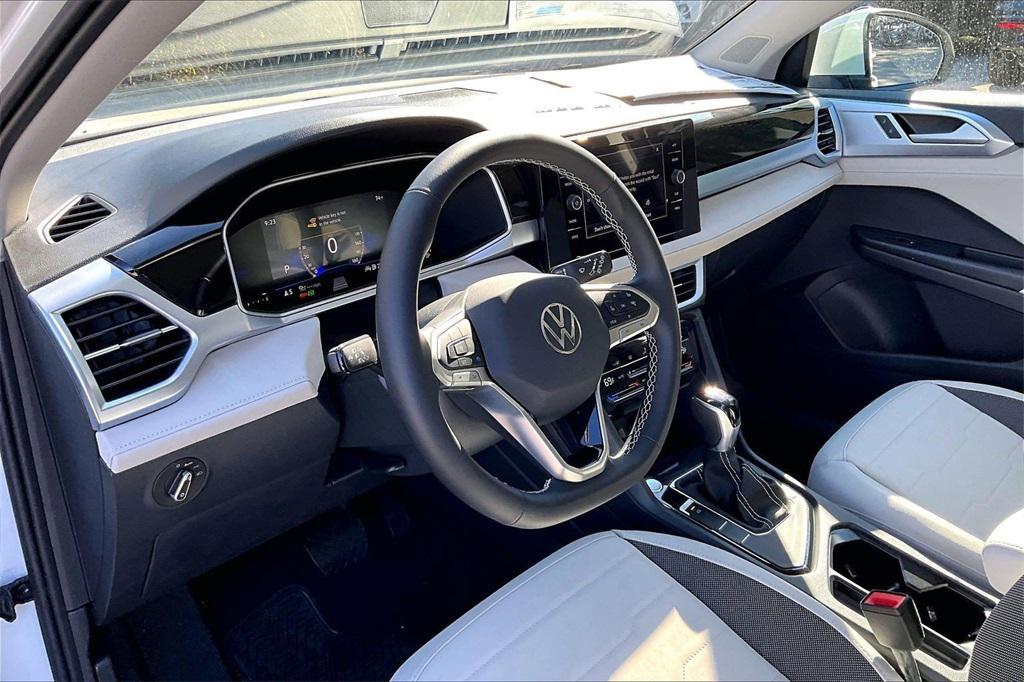 new 2026 Volkswagen Taos car, priced at $31,544