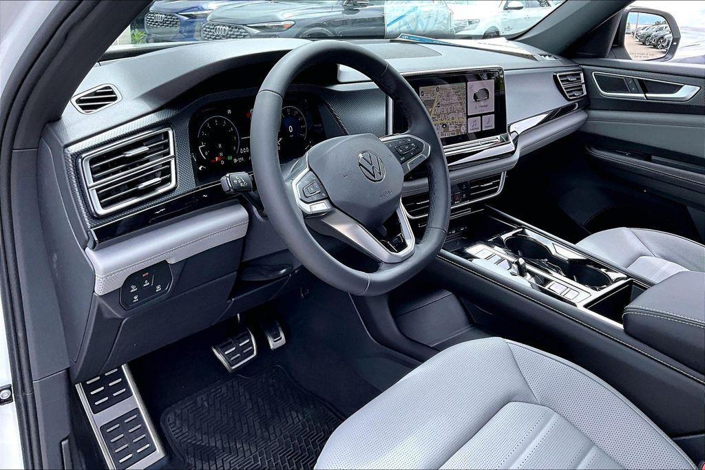 new 2026 Volkswagen Atlas Cross Sport car, priced at $48,301