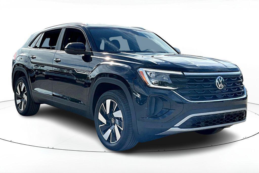 new 2026 Volkswagen Atlas Cross Sport car, priced at $40,026
