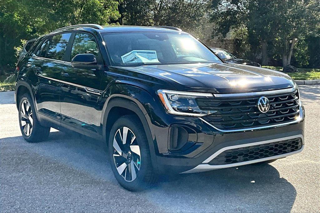 new 2026 Volkswagen Atlas Cross Sport car, priced at $44,033