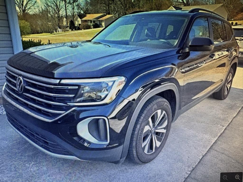 used 2025 Volkswagen Atlas car, priced at $31,250