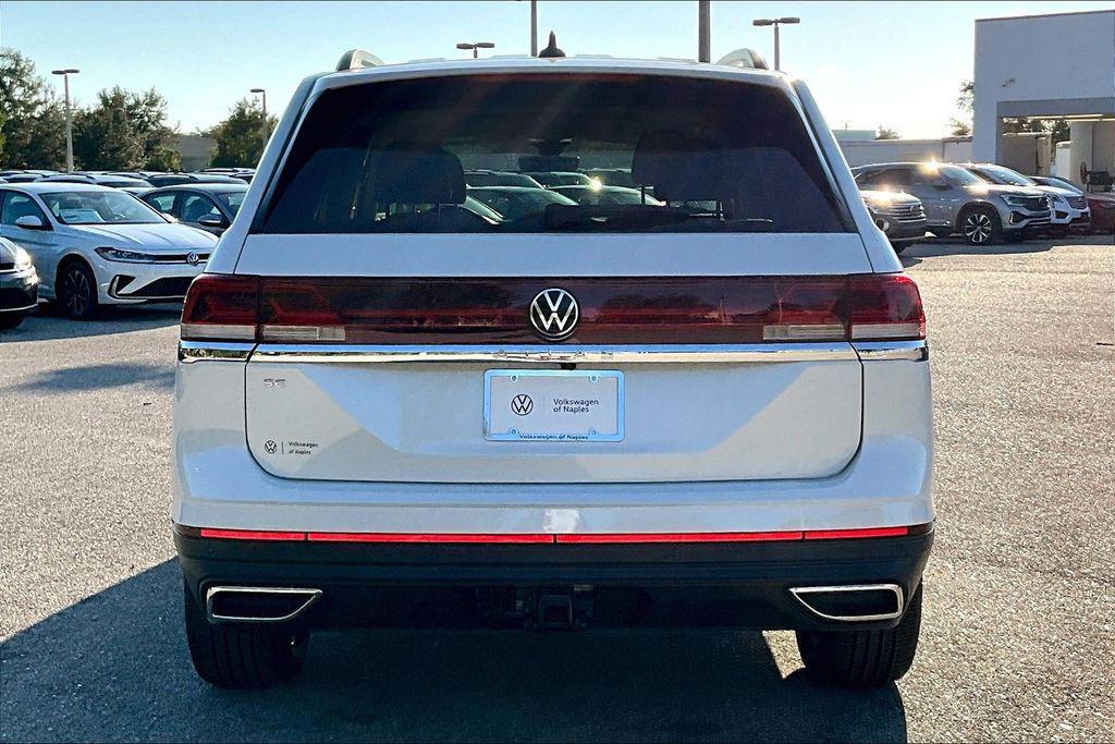 new 2026 Volkswagen Atlas car, priced at $43,649