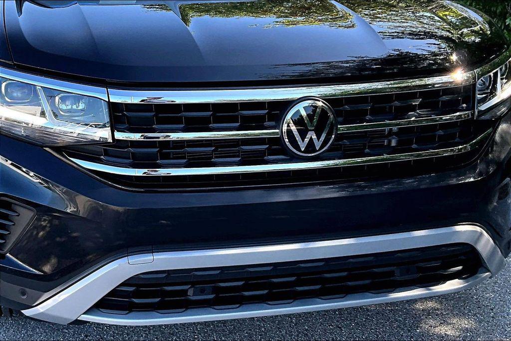 used 2023 Volkswagen Atlas Cross Sport car, priced at $28,500