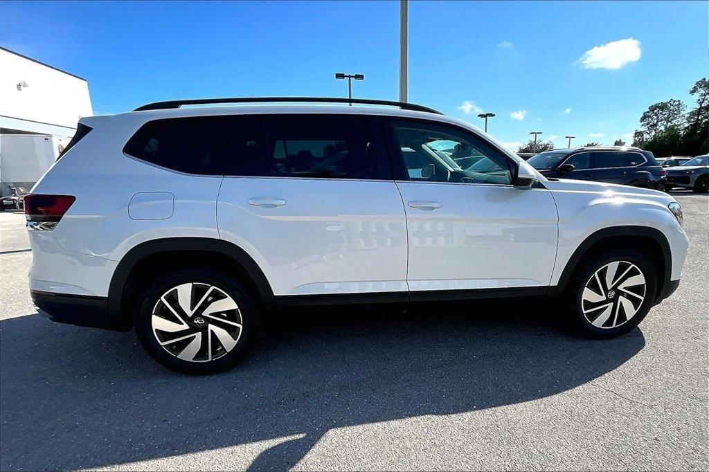 new 2026 Volkswagen Atlas car, priced at $42,007