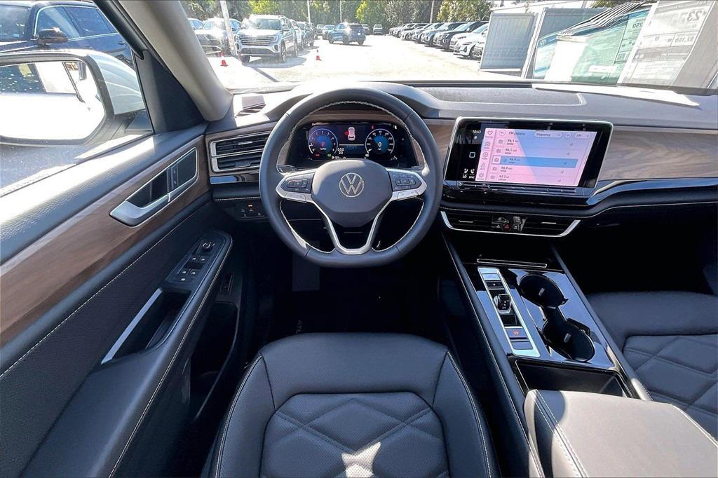 new 2026 Volkswagen Atlas car, priced at $42,007