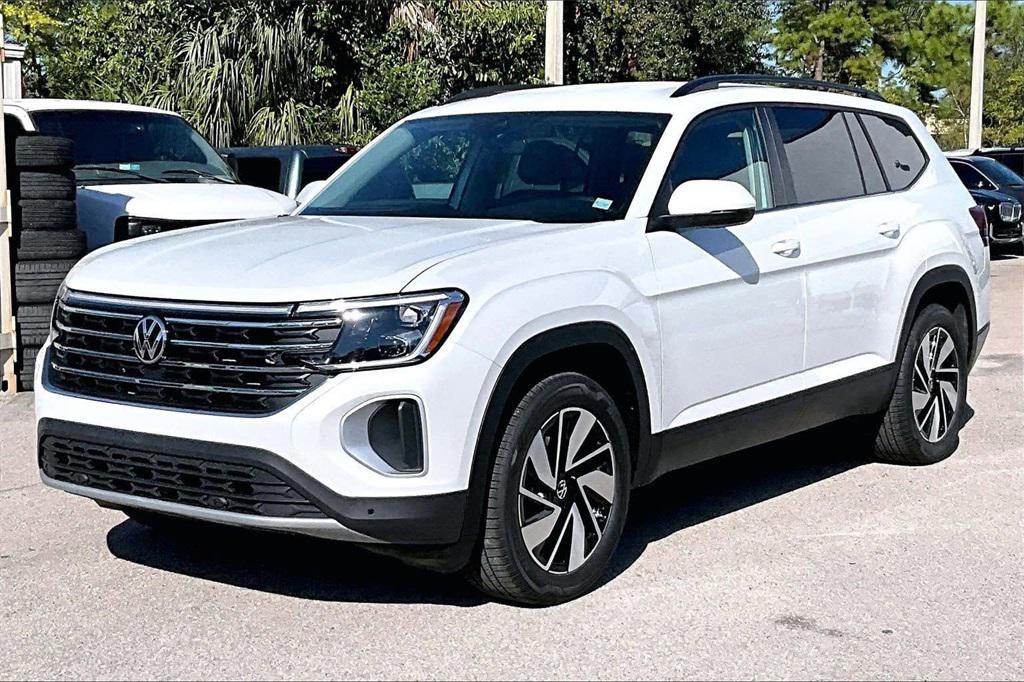 new 2026 Volkswagen Atlas car, priced at $42,007