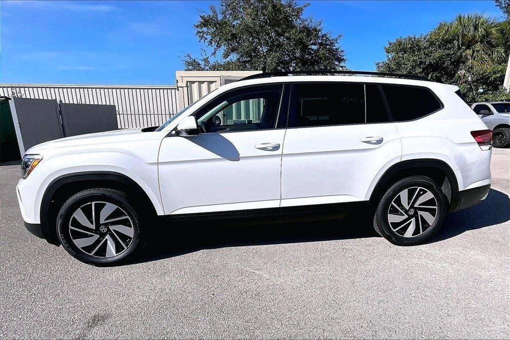 new 2026 Volkswagen Atlas car, priced at $42,007