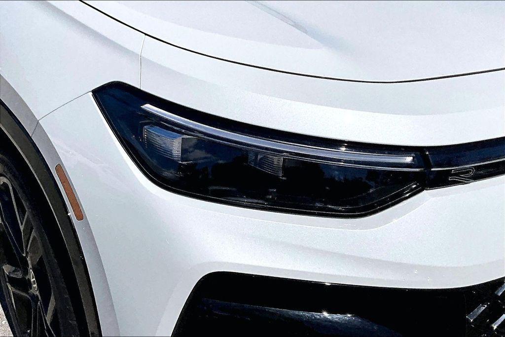 new 2026 Volkswagen Tiguan car, priced at $36,425