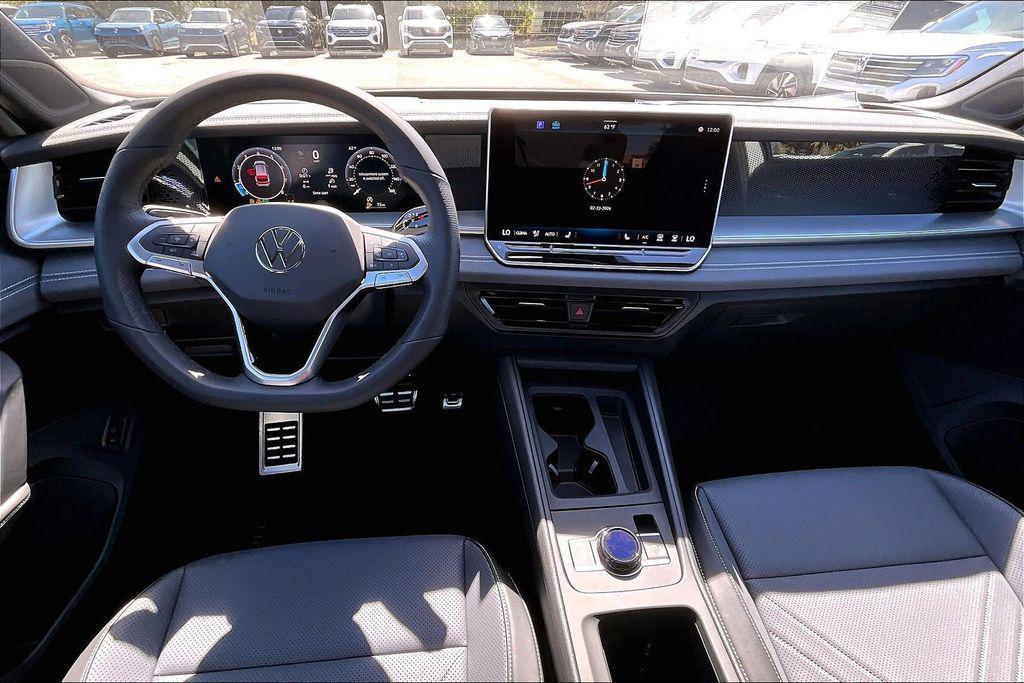 new 2026 Volkswagen Tiguan car, priced at $36,425