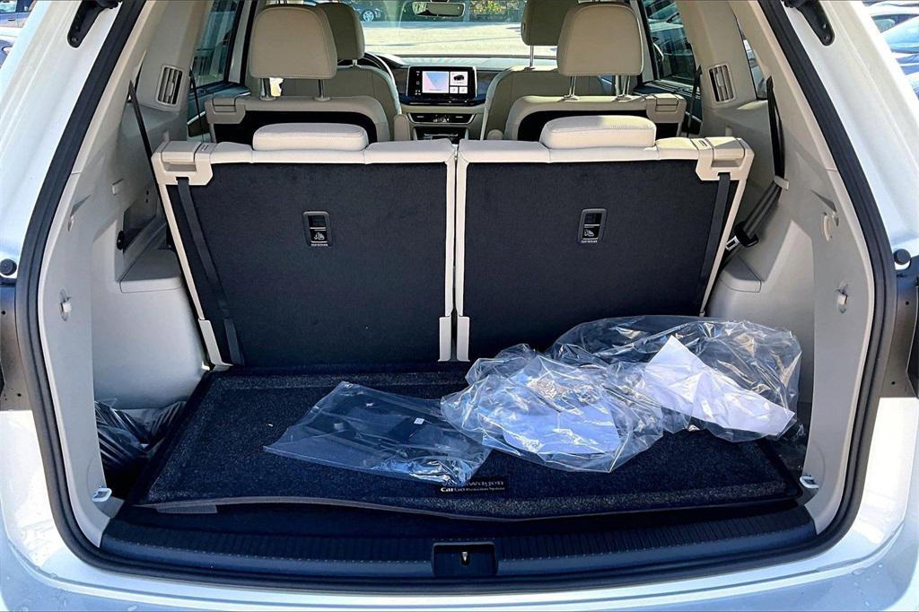 new 2026 Volkswagen Atlas car, priced at $43,890