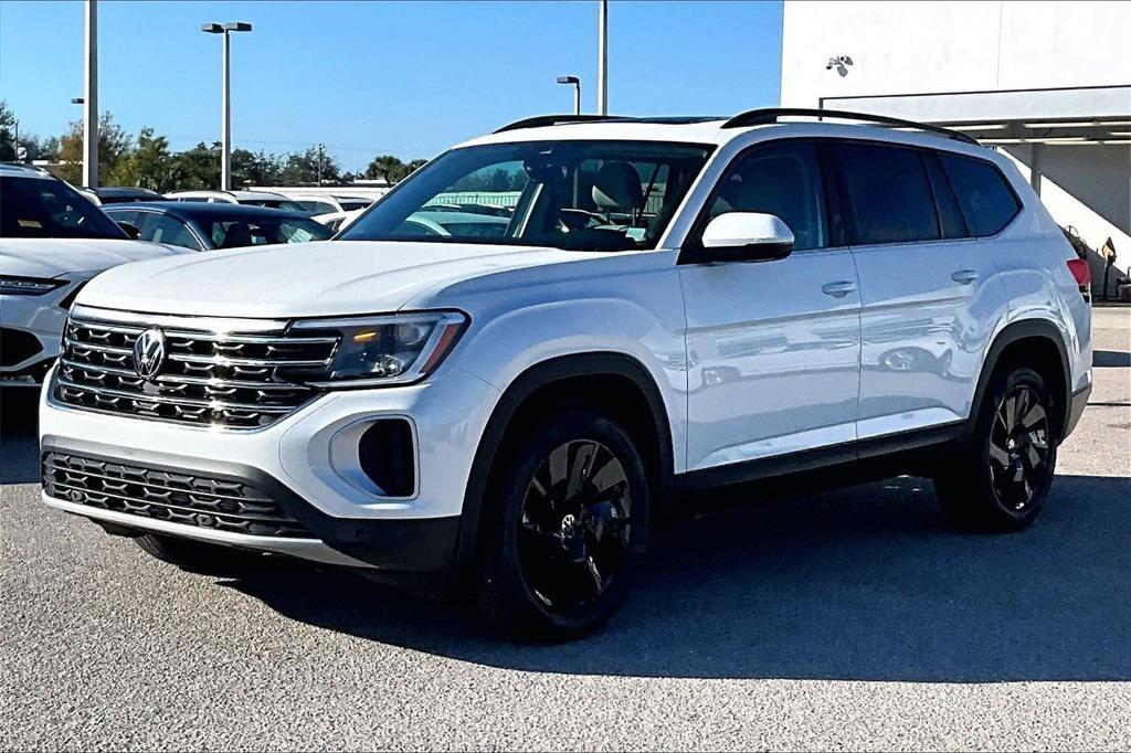 new 2026 Volkswagen Atlas car, priced at $43,890