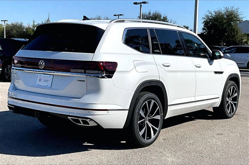 new 2026 Volkswagen Atlas car, priced at $52,462
