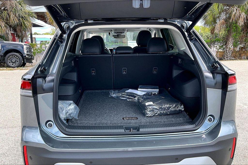 new 2026 Volkswagen Tiguan car, priced at $34,948