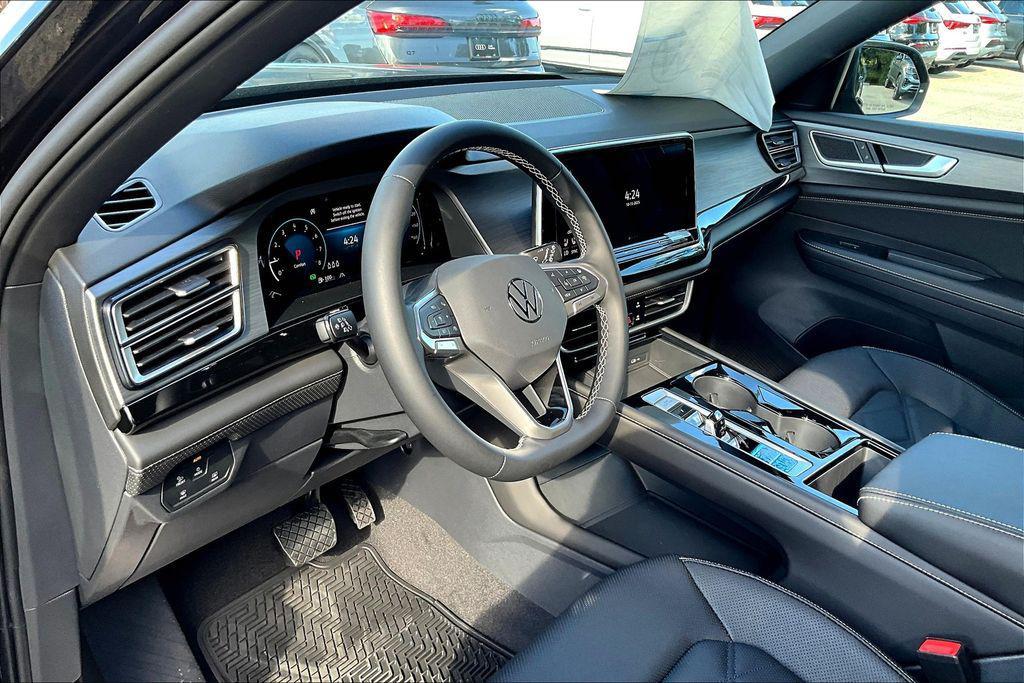 new 2026 Volkswagen Atlas Cross Sport car, priced at $43,033