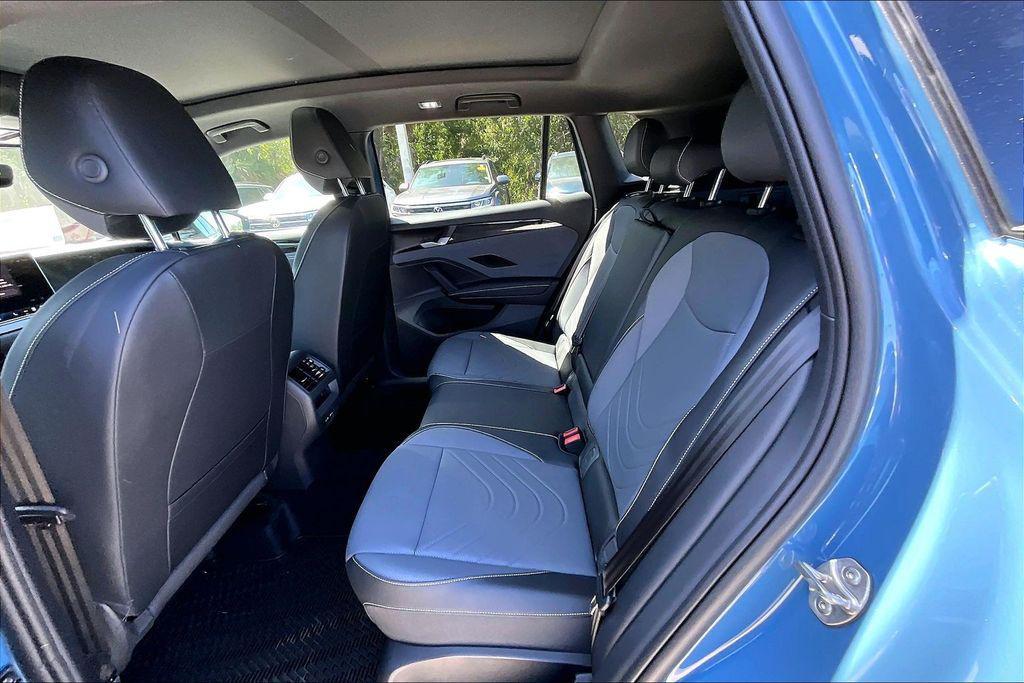 new 2026 Volkswagen Tiguan car, priced at $38,256