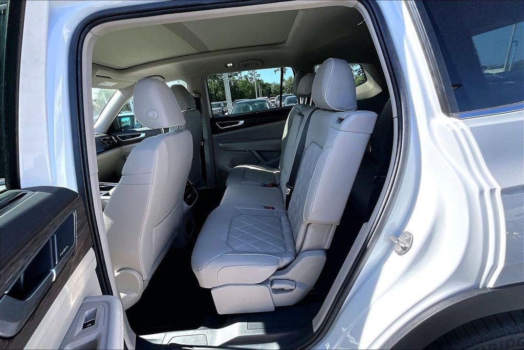 new 2026 Volkswagen Atlas car, priced at $53,479