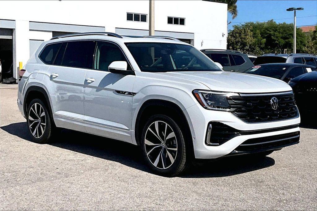 new 2026 Volkswagen Atlas car, priced at $51,979