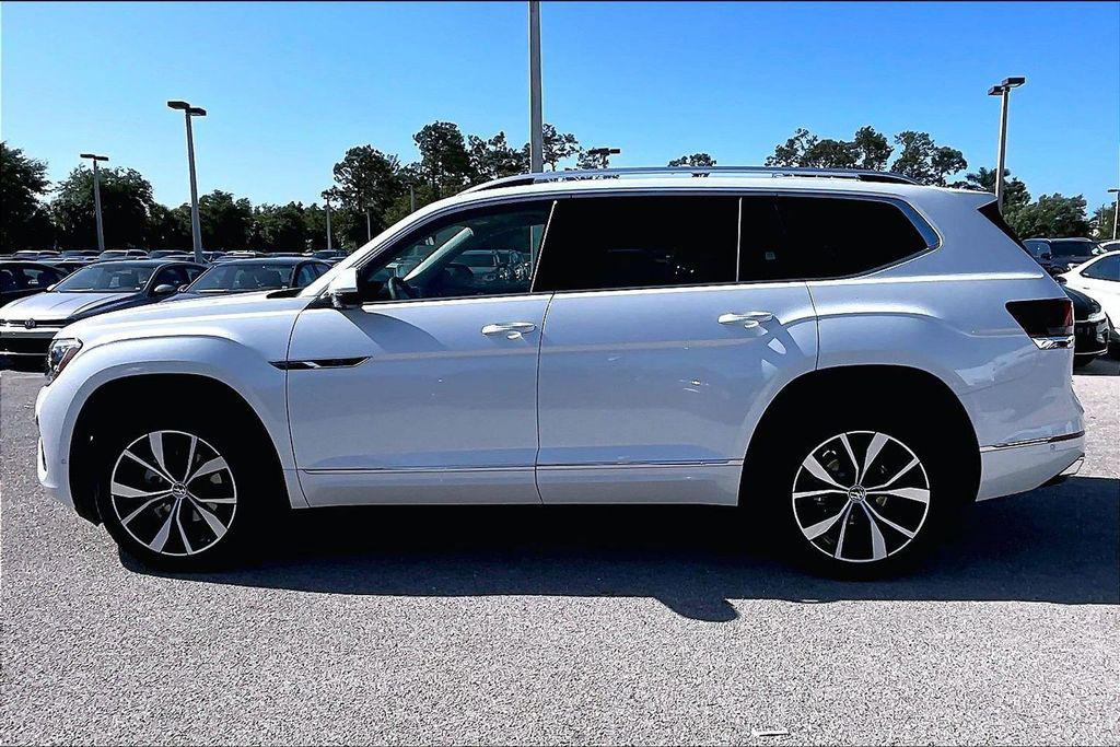 new 2026 Volkswagen Atlas car, priced at $51,979