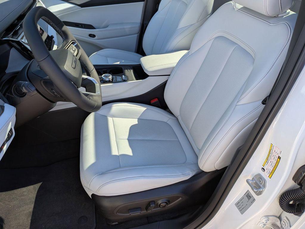 new 2026 Jeep Cherokee car, priced at $43,885