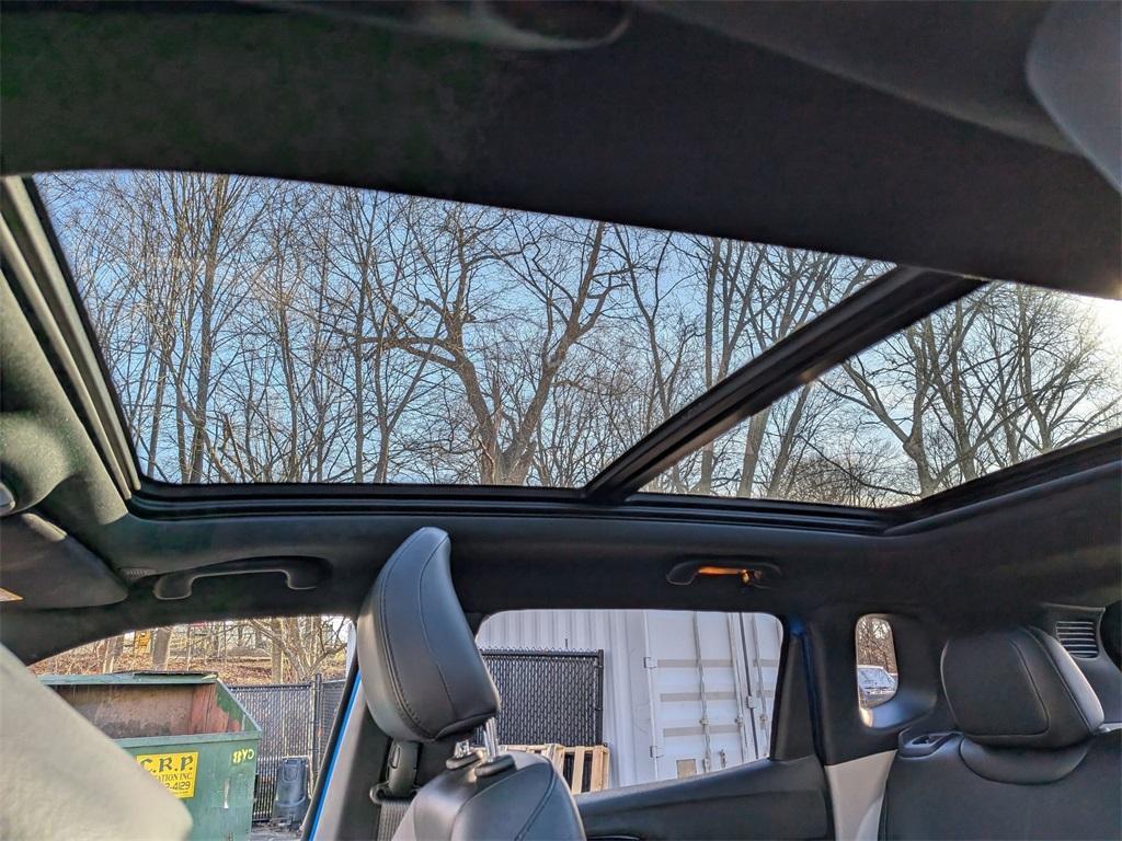 used 2023 Jeep Compass car, priced at $25,404