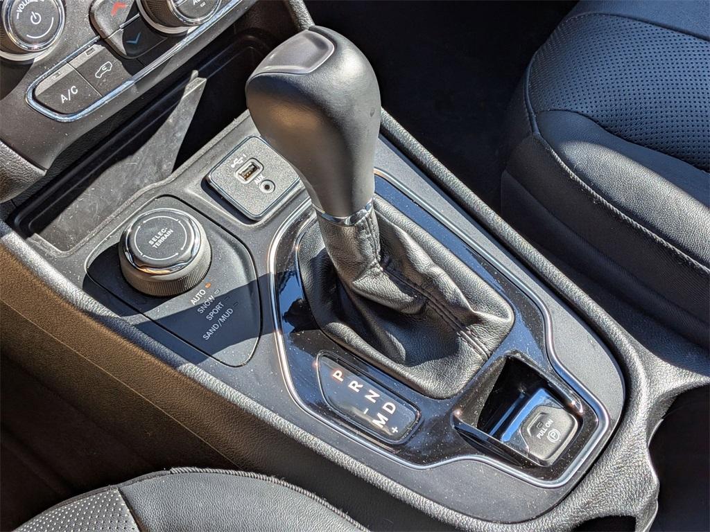 used 2020 Jeep Cherokee car, priced at $19,420