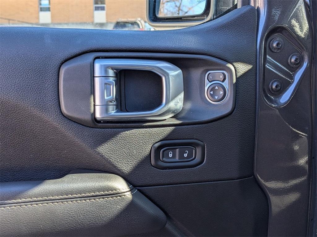 used 2022 Jeep Wrangler Unlimited car, priced at $34,990