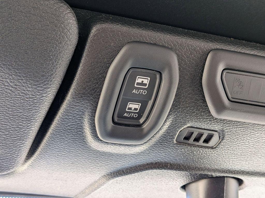 used 2022 Jeep Wrangler Unlimited car, priced at $33,450