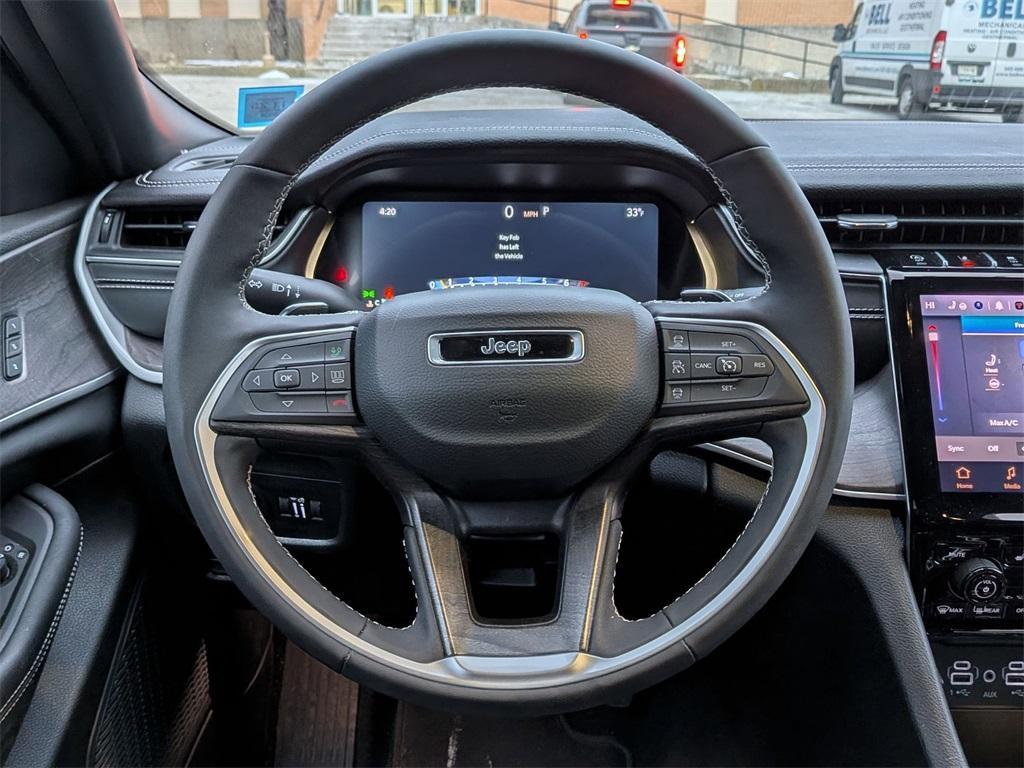 new 2025 Jeep Grand Cherokee L car, priced at $48,025