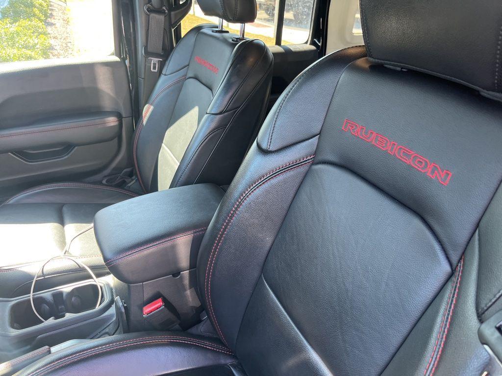 used 2022 Jeep Wrangler Unlimited car, priced at $41,995