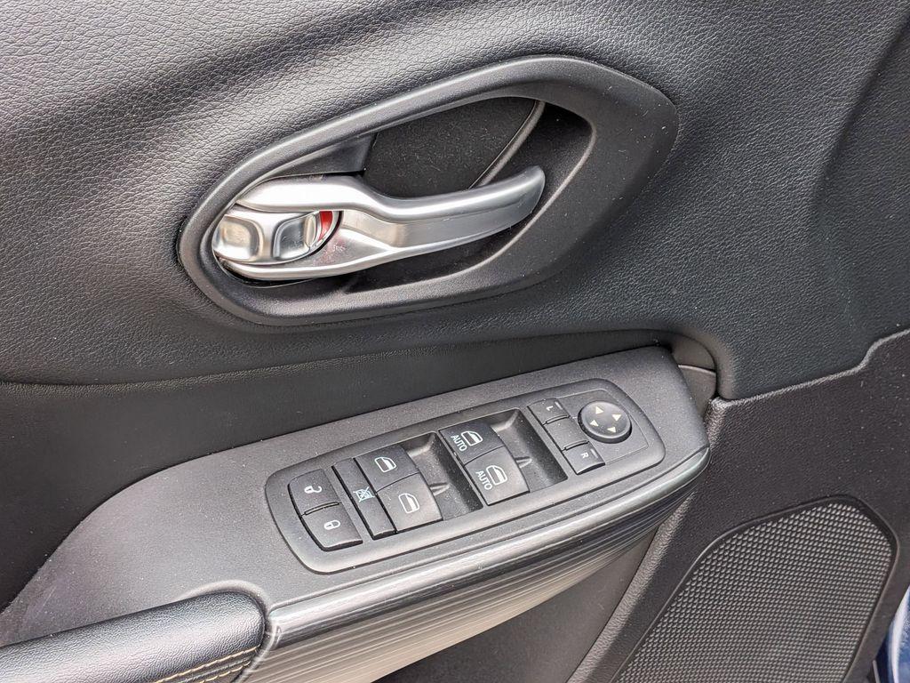 used 2016 Jeep Cherokee car, priced at $13,675