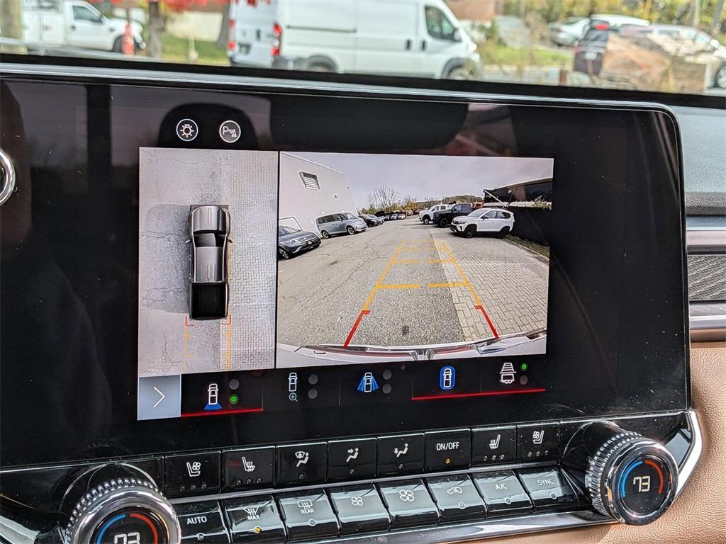 used 2023 GMC Canyon car, priced at $39,200