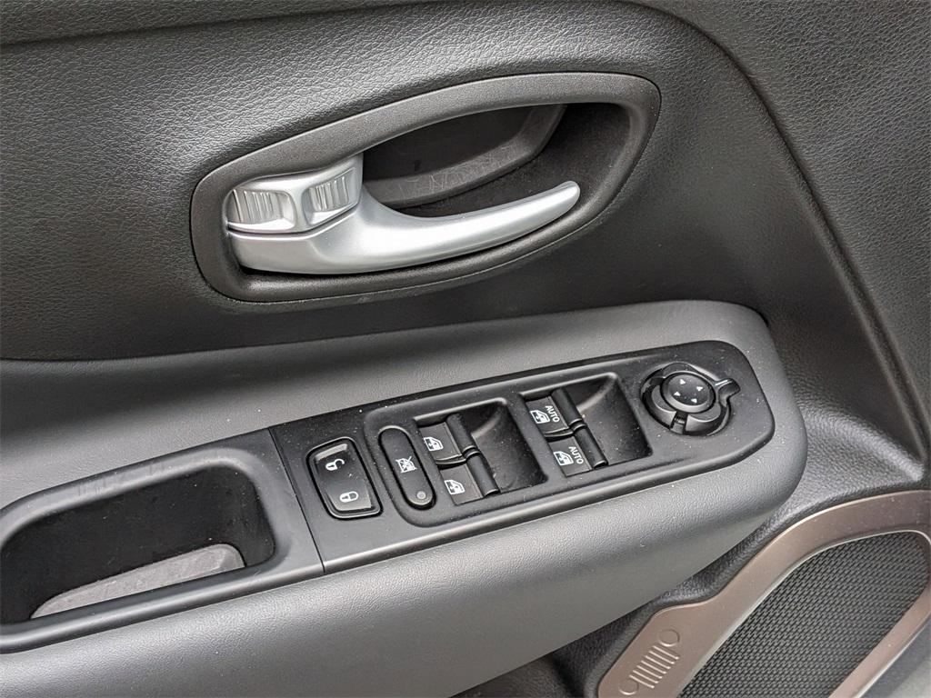 used 2023 Jeep Renegade car