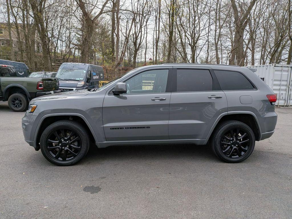 used 2022 Jeep Grand Cherokee WK car, priced at $31,150