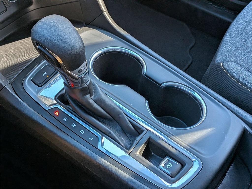 used 2022 Chevrolet Equinox car, priced at $19,500